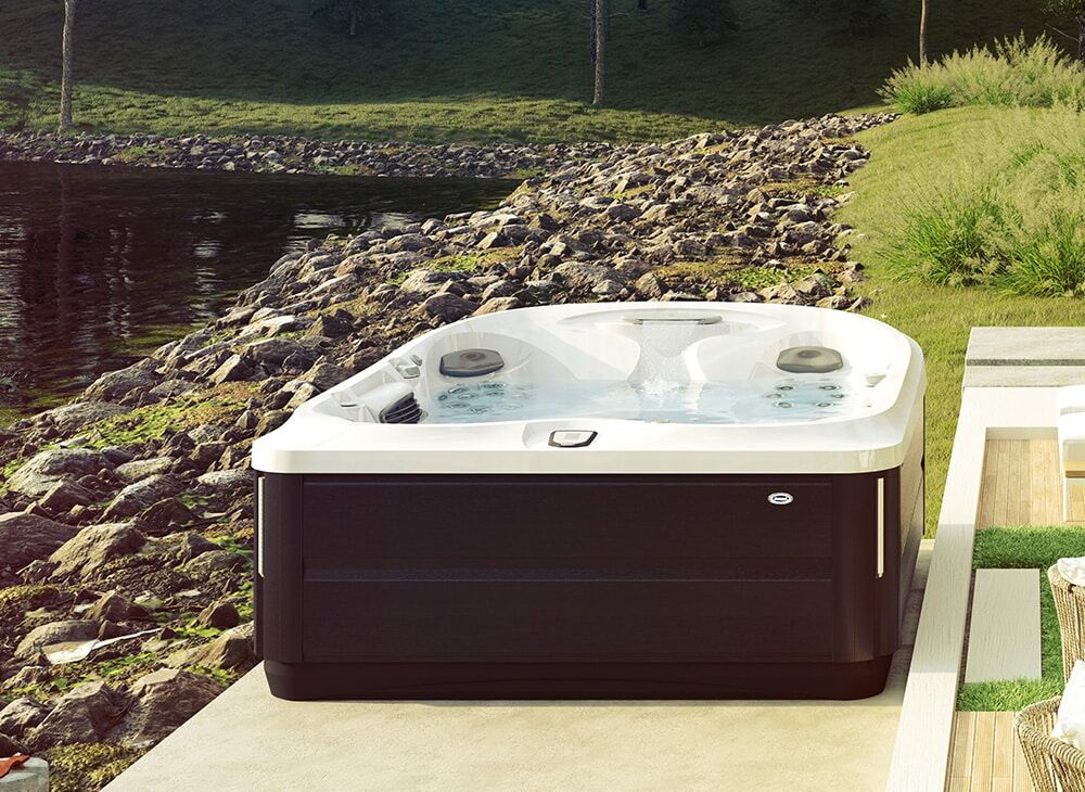 Ｙos J-495™ - Jacuzzi® Hot Tub | Jacuzzi Lubbock